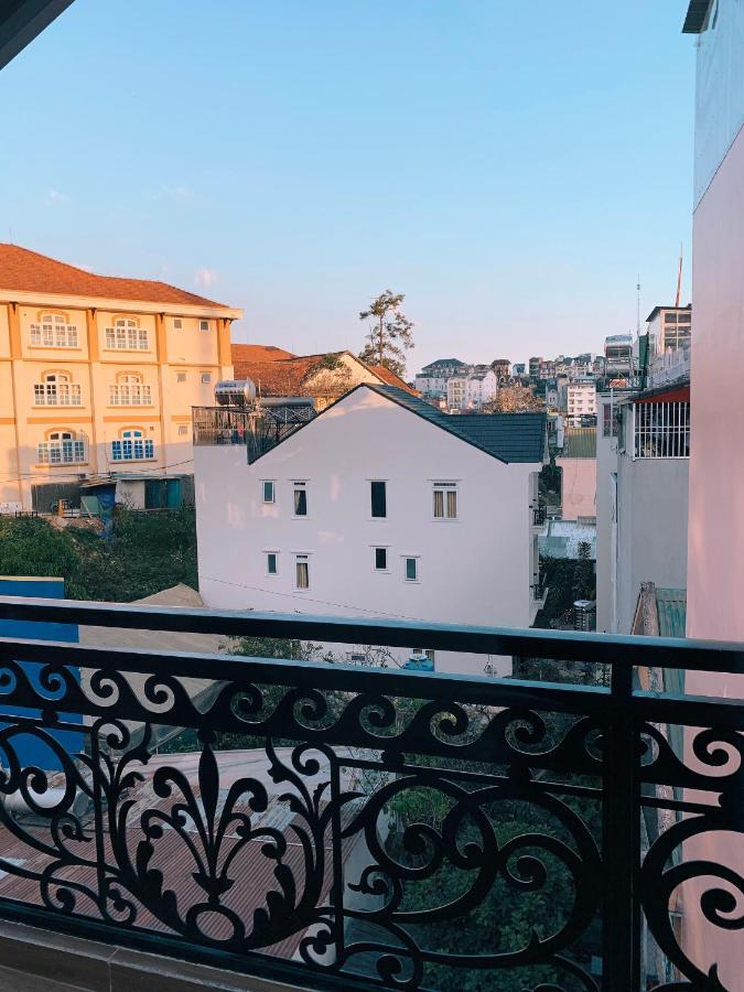 ホテル Trang Nguyen House ダラット エクステリア 写真