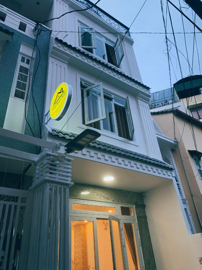 ホテル Trang Nguyen House ダラット エクステリア 写真